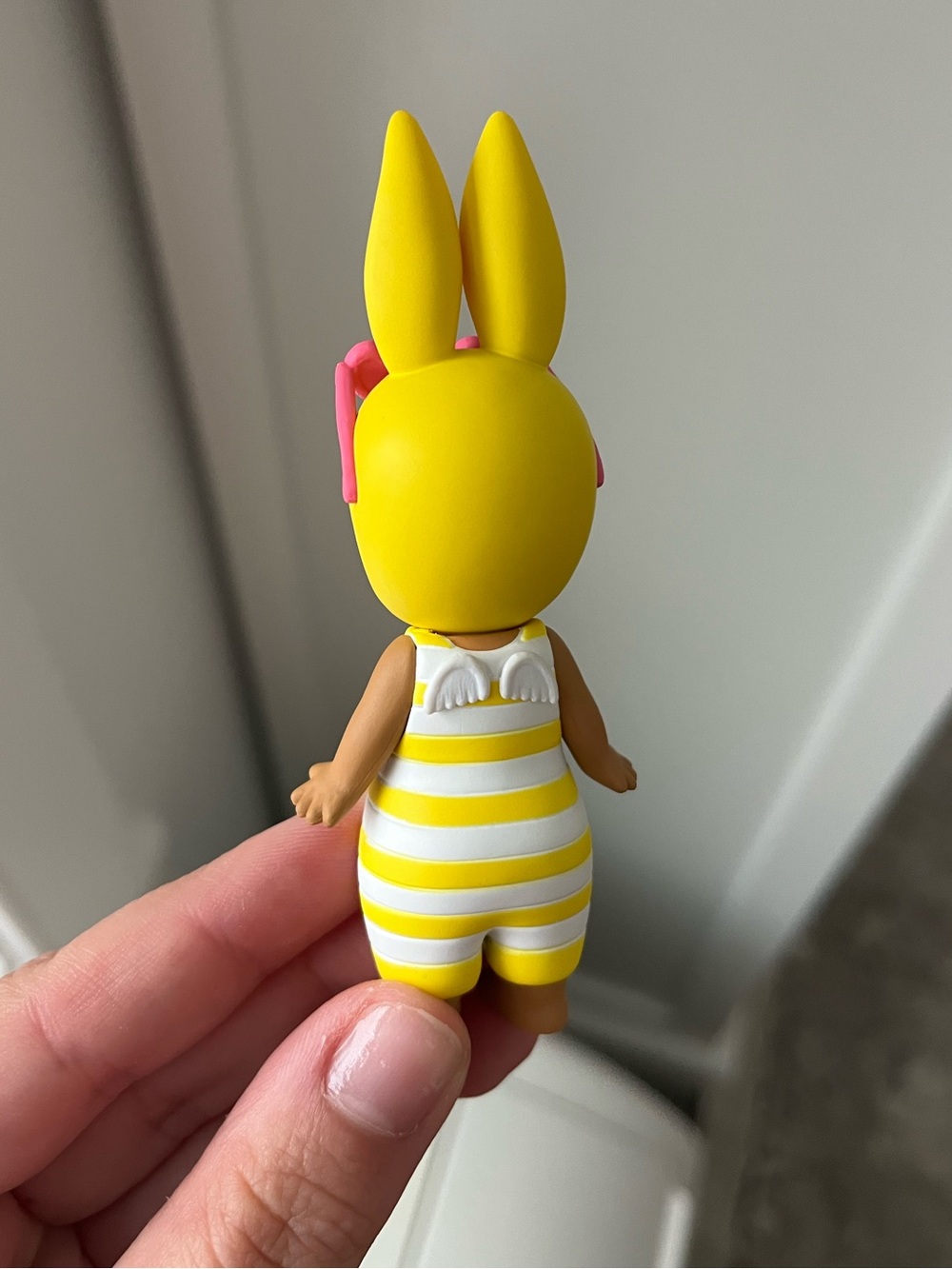 SONNY ANGEL Summer Vacation Series - Rabbit Figurine - Picture 4 of 6